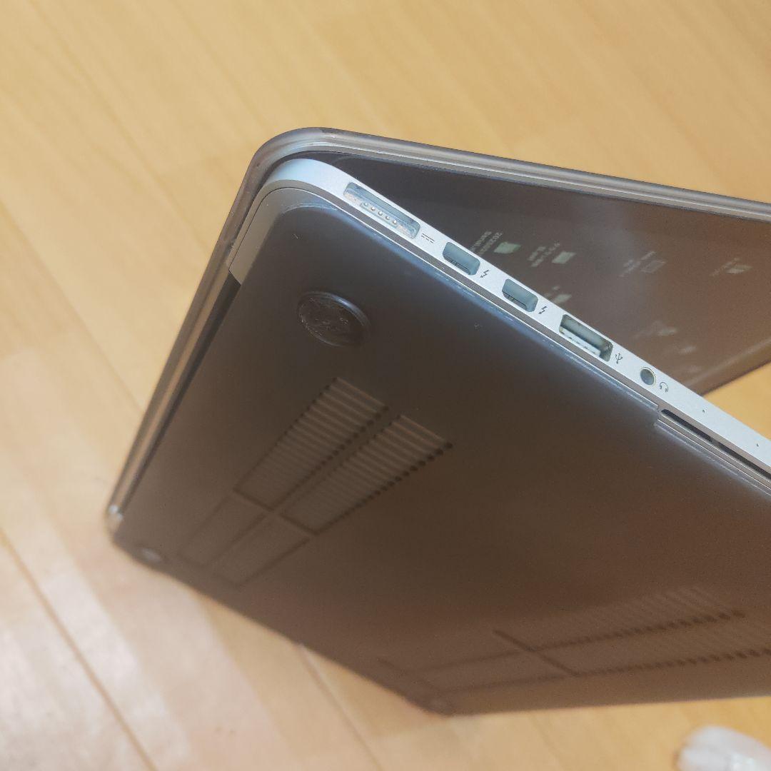 AC付　MacBook Pro 13インチ 2015 Early 128GB