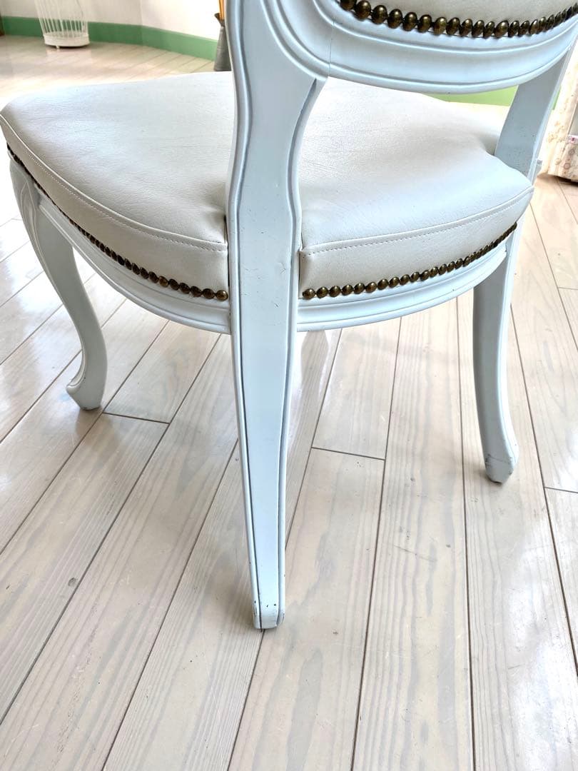 ホワイト　ダイニングクラッシック　チェア①