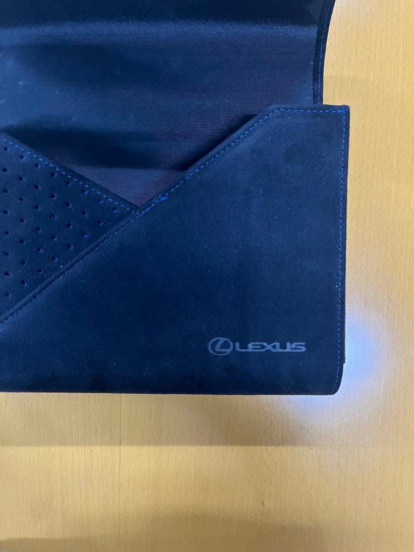 レクサス　ＲＣＦ　車検証　ケース