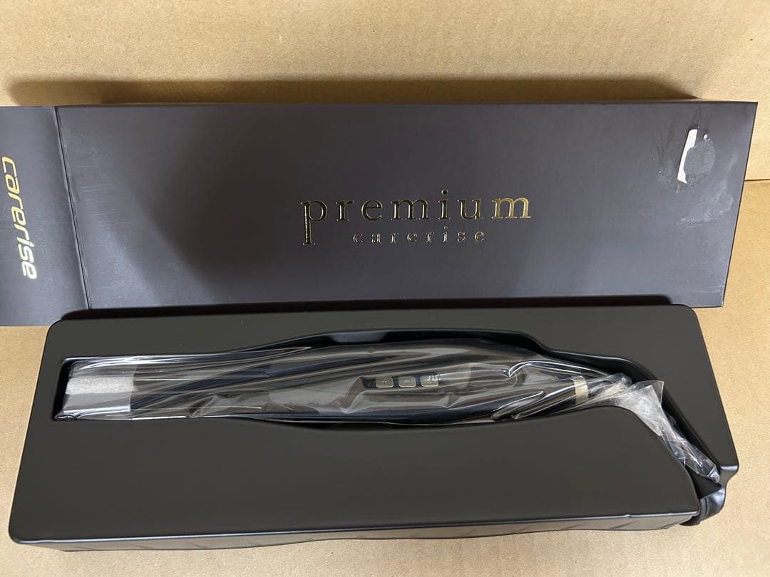 s*n様 新品　24000円 ケアライズ プレミアム ストレートヘアアイロン S