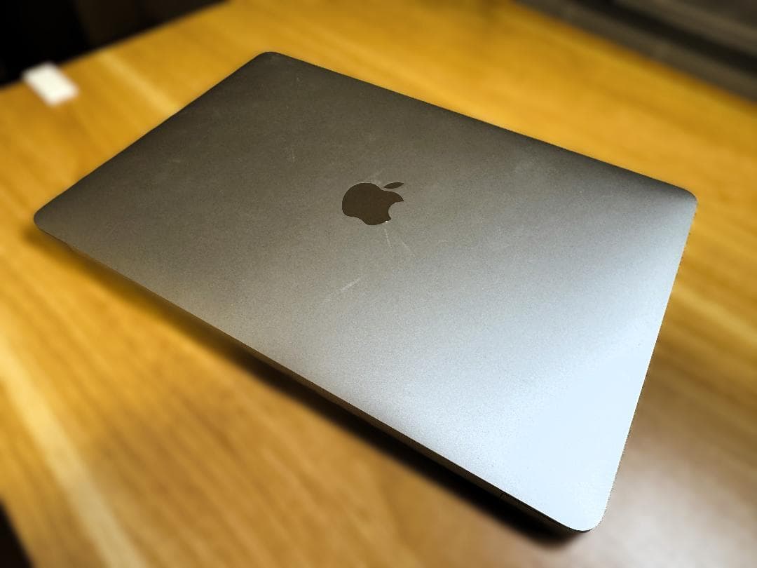 MacBook Air 2018 i5 8GB 256GB A1932 シルバー