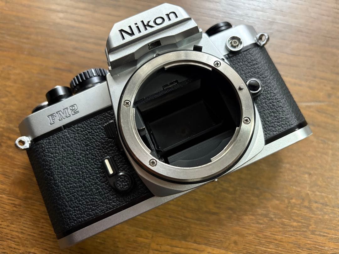 Nikon new FM2 （ハニカムチタンシャッター幕）シルバー 美品