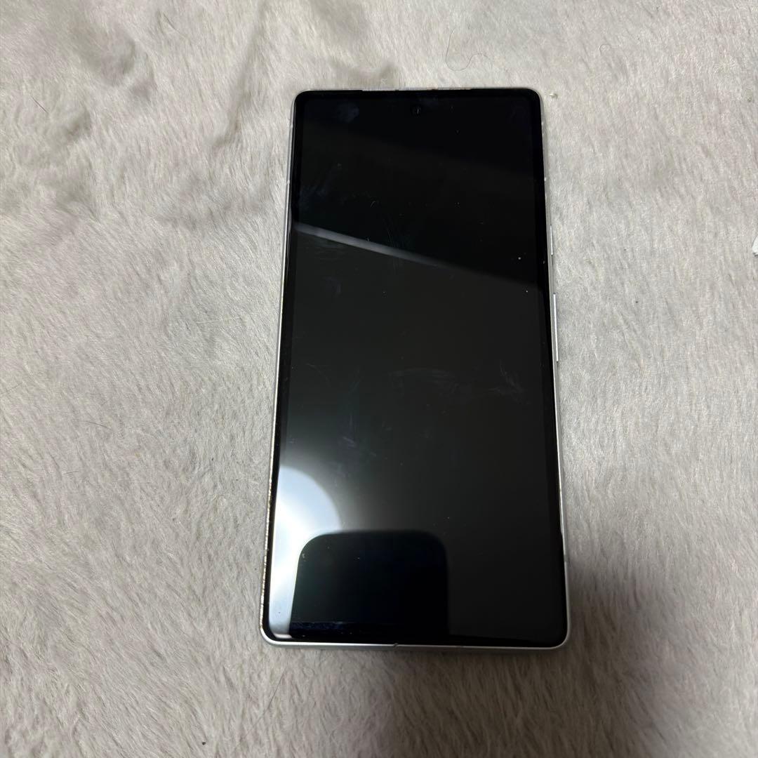 グーグルピクセル7a ホワイト