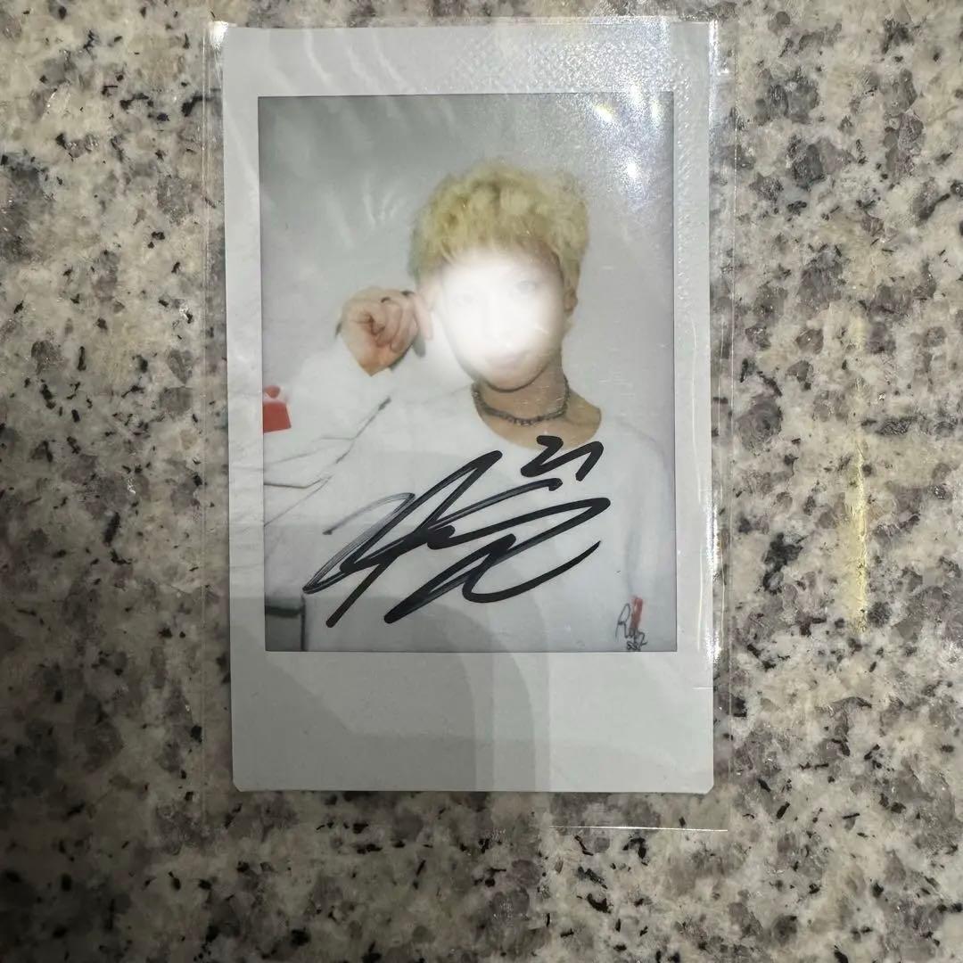 xikers イェチャン　サノク　ポラロイド　サイカース