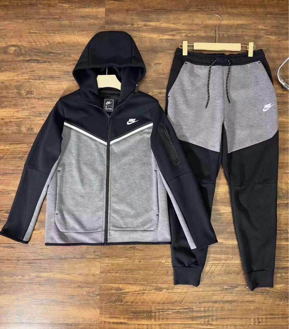 NIKE テックフリース フーディ 黒×グレー L