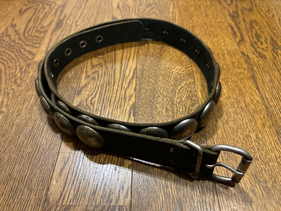 ？*？様 UNDERCOVER アンダーカバー but期 サビ加工スタッズベルト