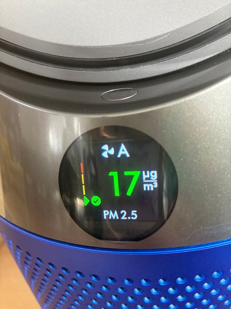 ダイソン　空気清浄機能付ファンヒーター/Pure Hot+Cool HP04