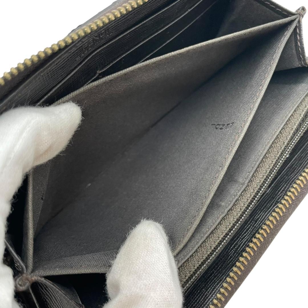 FENDI フェンディ 長財布 ズッカ ゴールドロゴ ラウンドファスナー レザー