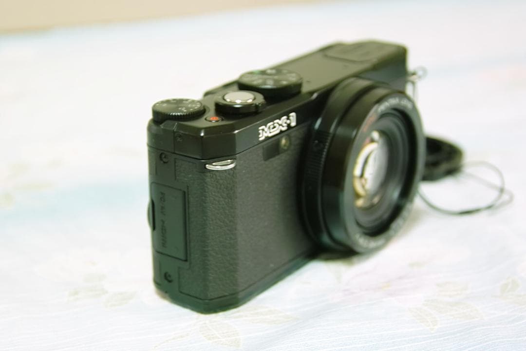 PENTAX MX-1 コンパクトデジタルカメラ ブラック美品