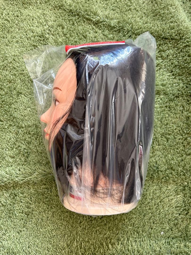 レジーナ　デザイン巻き　ワインディングウィッグ新品　未使用