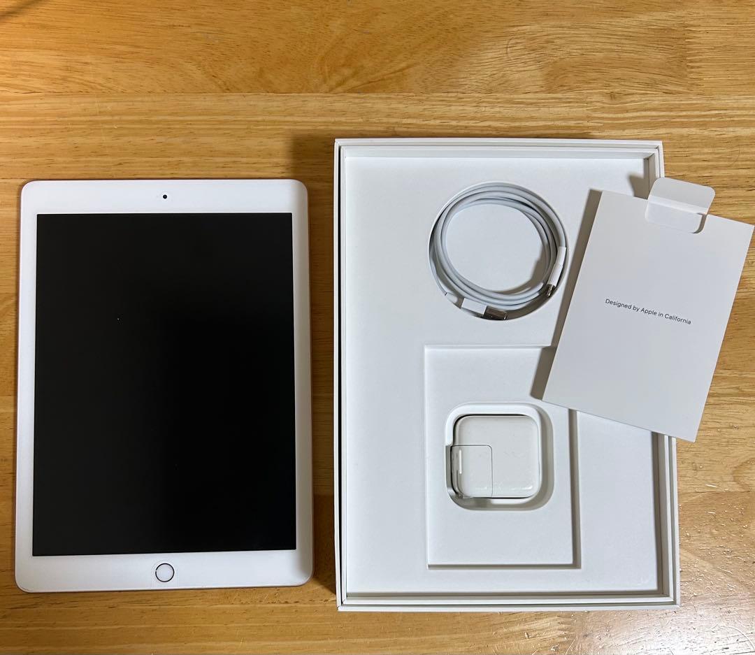 Tamtu　iPad (第6世代) Wi-Fi 32GB ゴールド