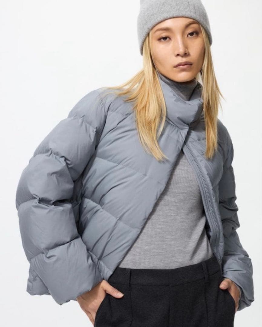 パウダーソフトダウンジャケット　BLUE Mサイズ