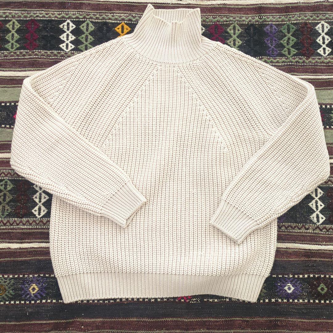 【美品】BATONER バトナー　シグネチャータートルネックニット　アイボリー