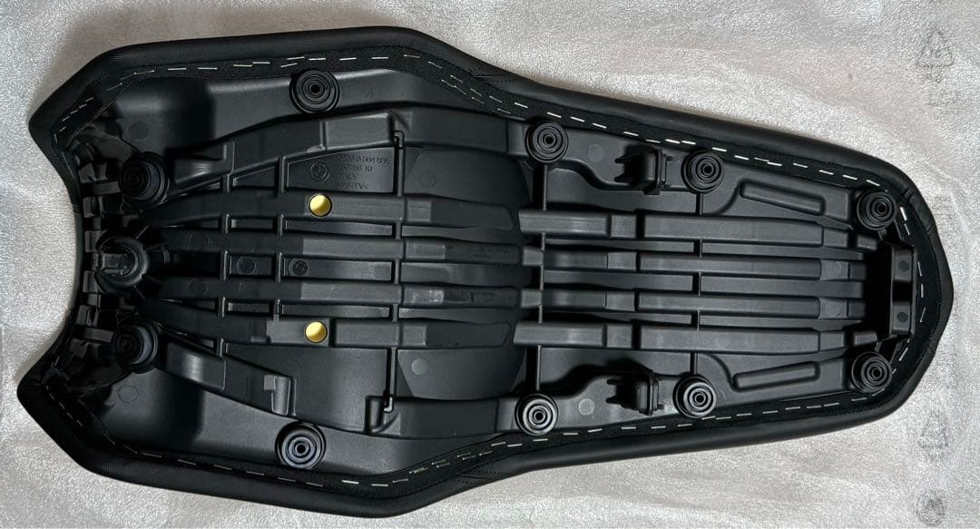  F750GS・F850GS 純正ラリーシート