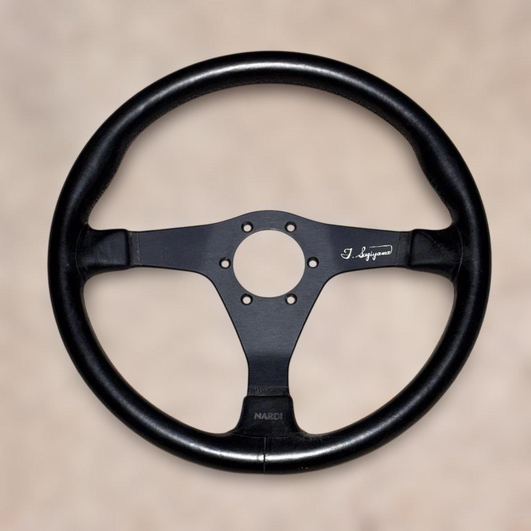 ナルディステアリングGARA3ブラックレザー/スポーク NARDI.FET刻印有