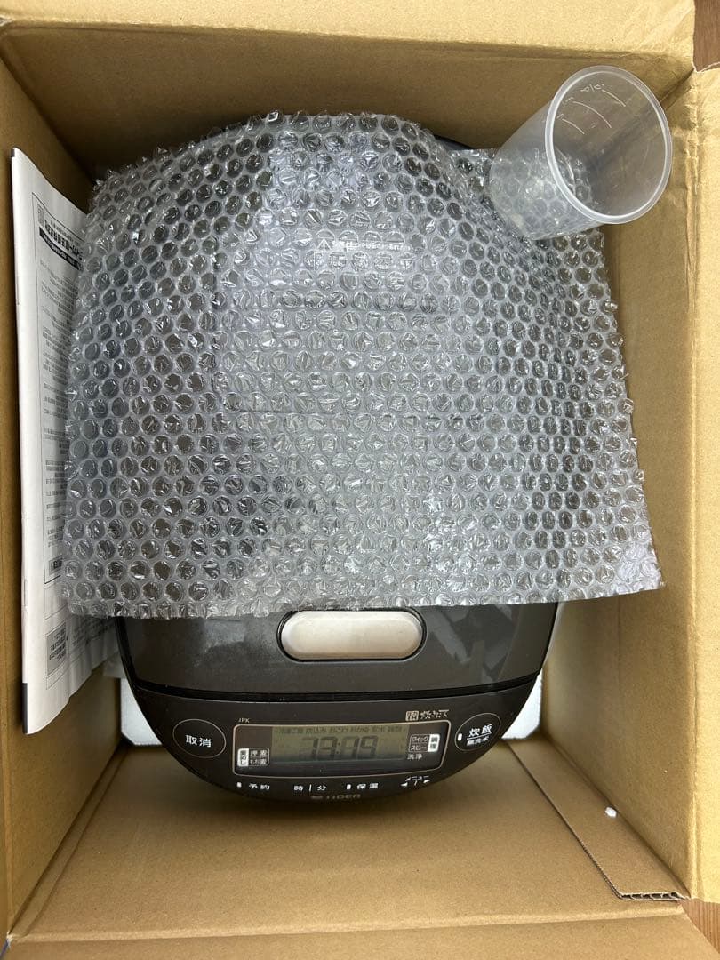TIGER 土鍋コート釜 圧力IH炊飯器　JPK-H100 2021年製タイガー