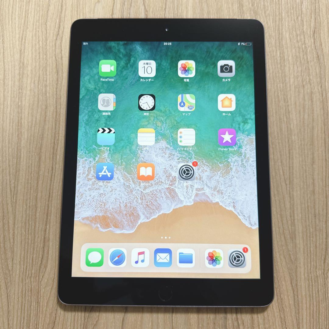 iPad(第6世代)　32gb simフリー