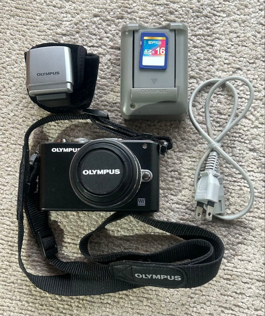 美品です❣️OLYMPUS PEN Lite E-PL3 ミラーレス一眼