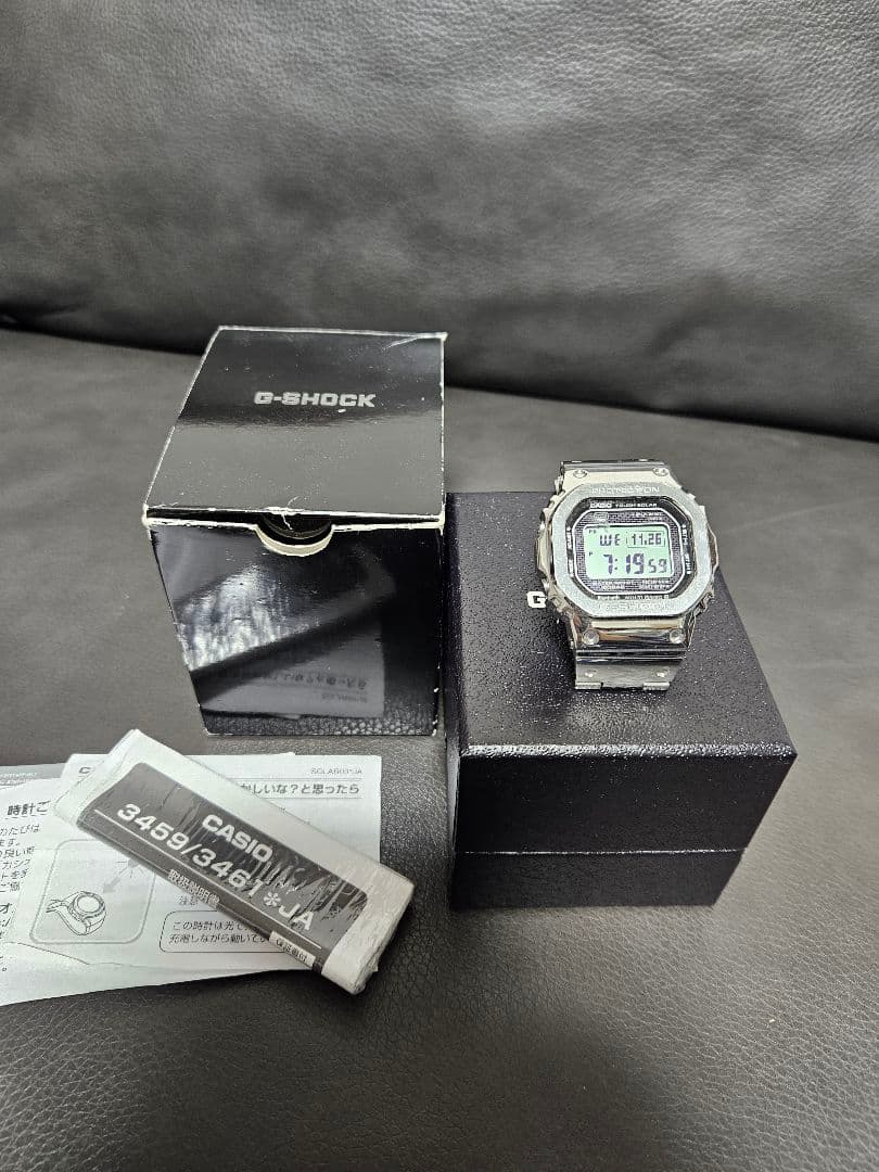 G-SHOCK GMW-B5000 デジタル腕時計　メタル