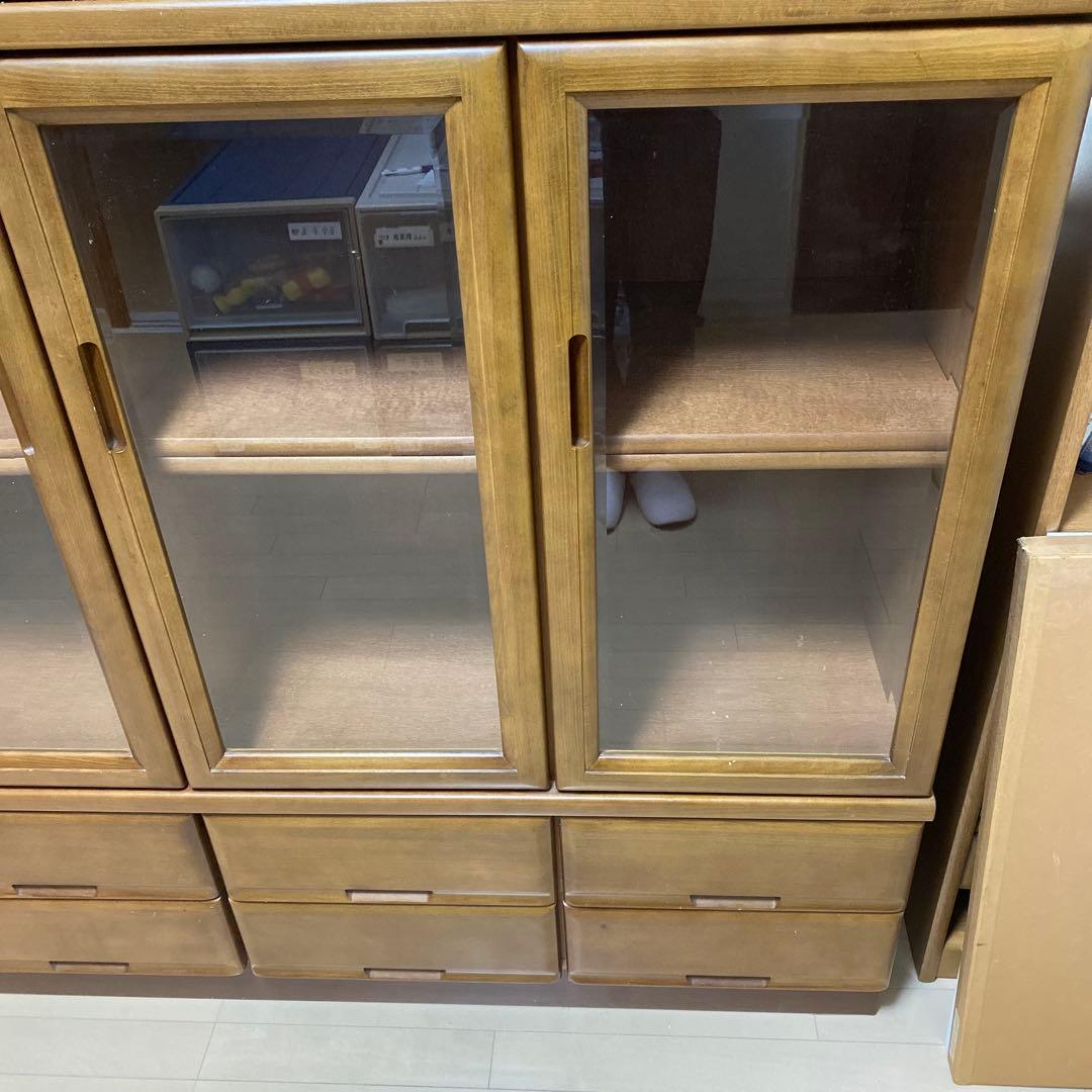 カリモク　ガラス扉付き本棚　食器棚