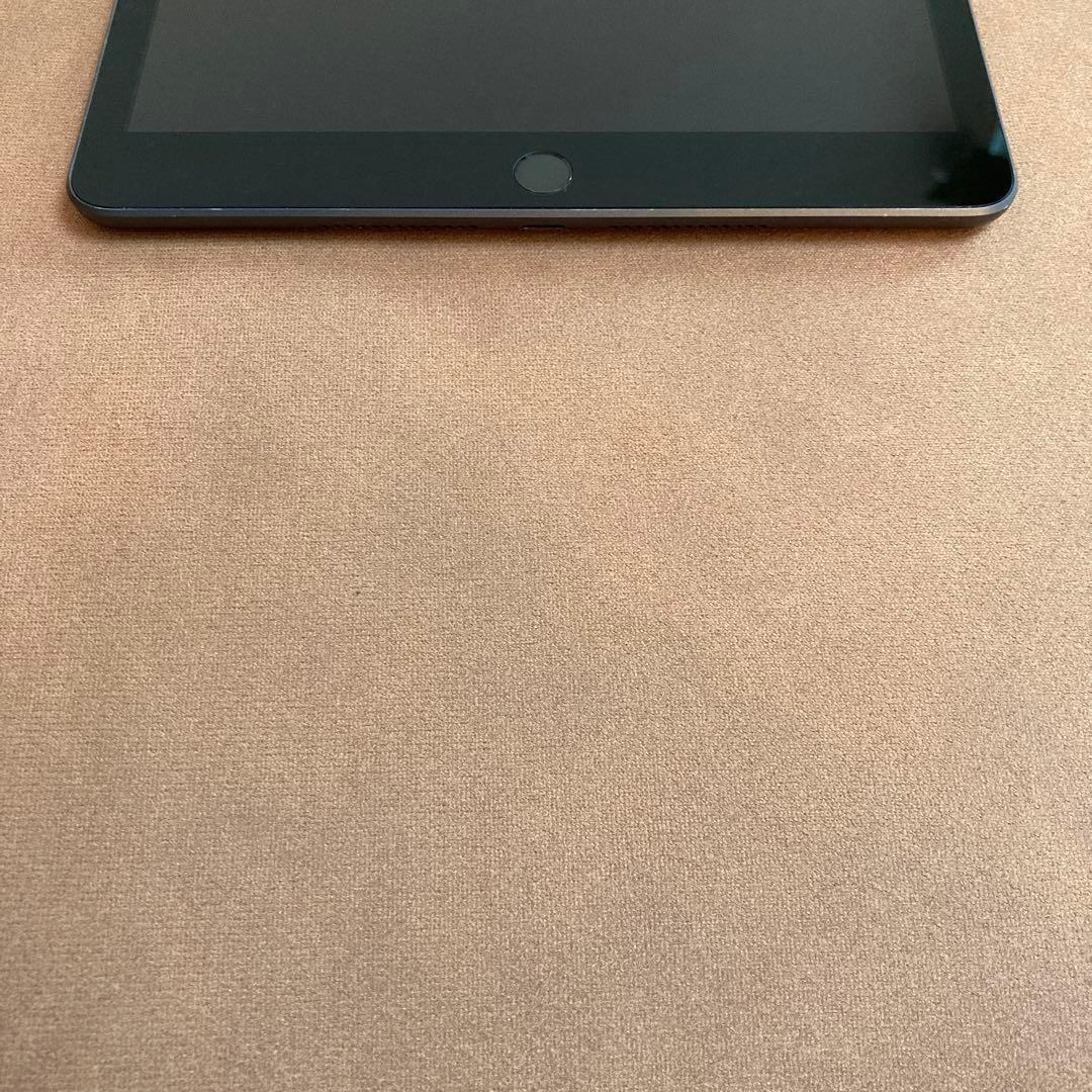 3447【早い者勝ち】電池良好☆iPad7 第7世代 32GB WIFIモデル☆