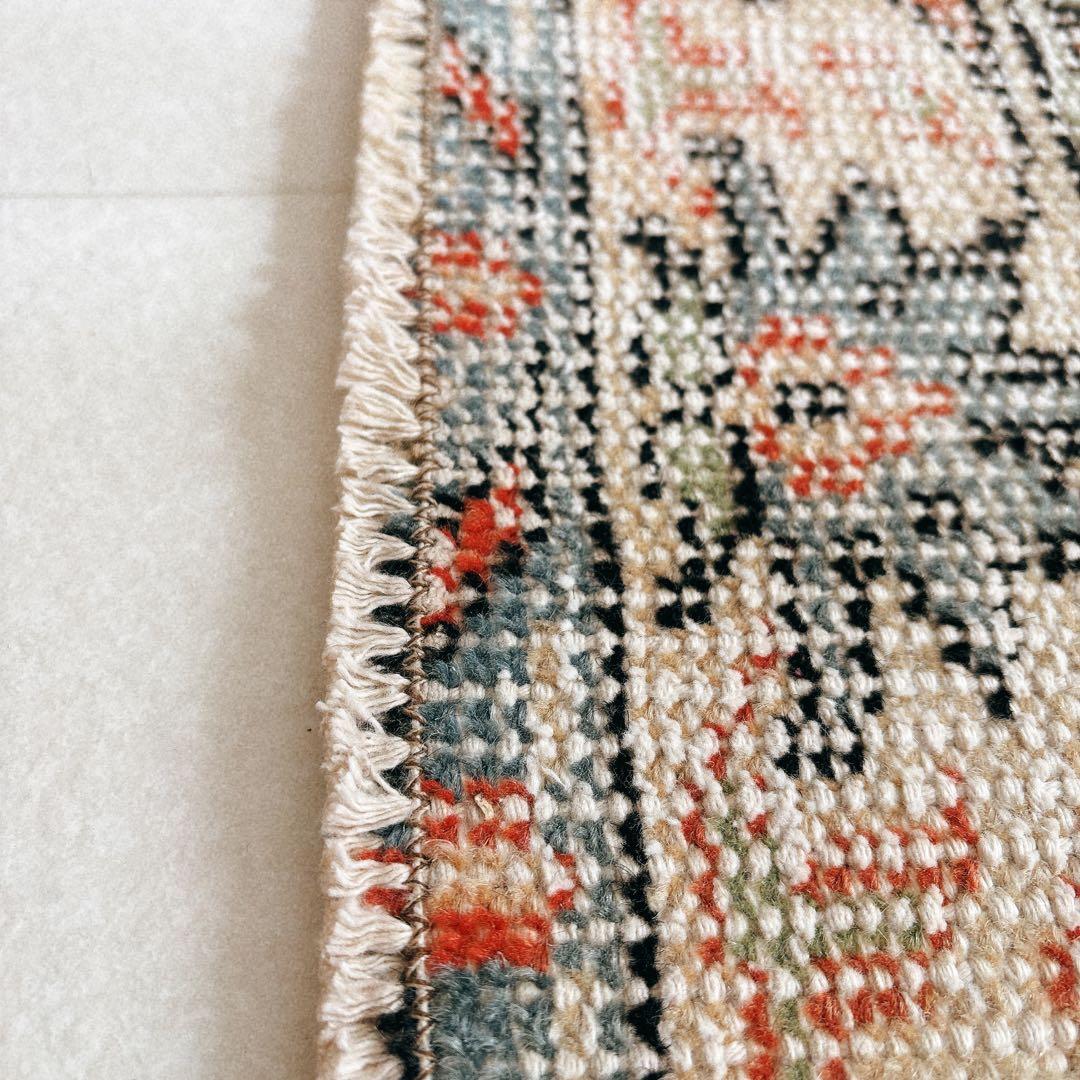 トルコ ヴィンテージラグ オレンジ ベージュ フローラル