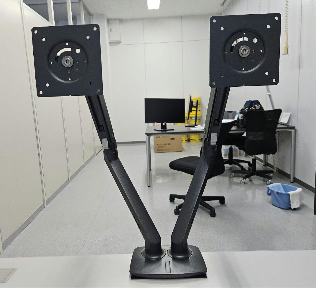 デュアルモニターアーム