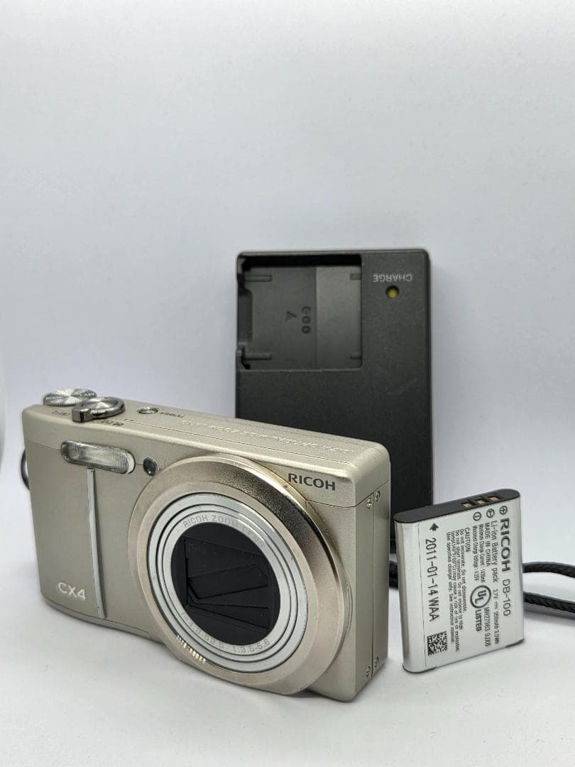 【美品】【スマホ転送OK】リコー RICOH CX4 コンパクトデジタルカメラ