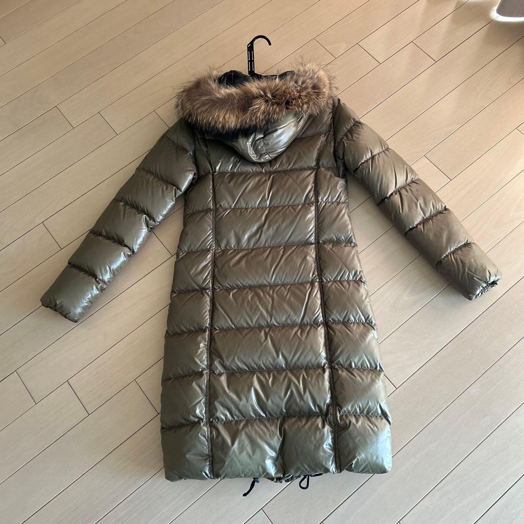 DUVETICA ダウンコート　サイズ40 オリーブグリーン