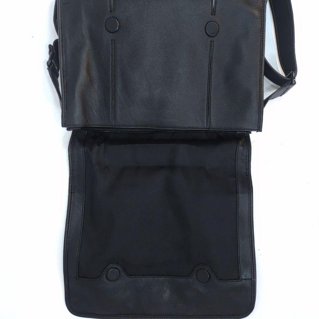 【美品】ジバンシー メッセンジャーバッグ レザー 黒 4Gロゴ