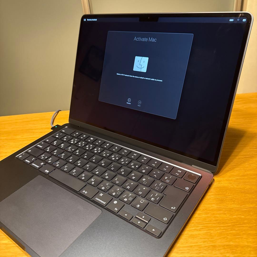 Apple MacBook Air M2 本体