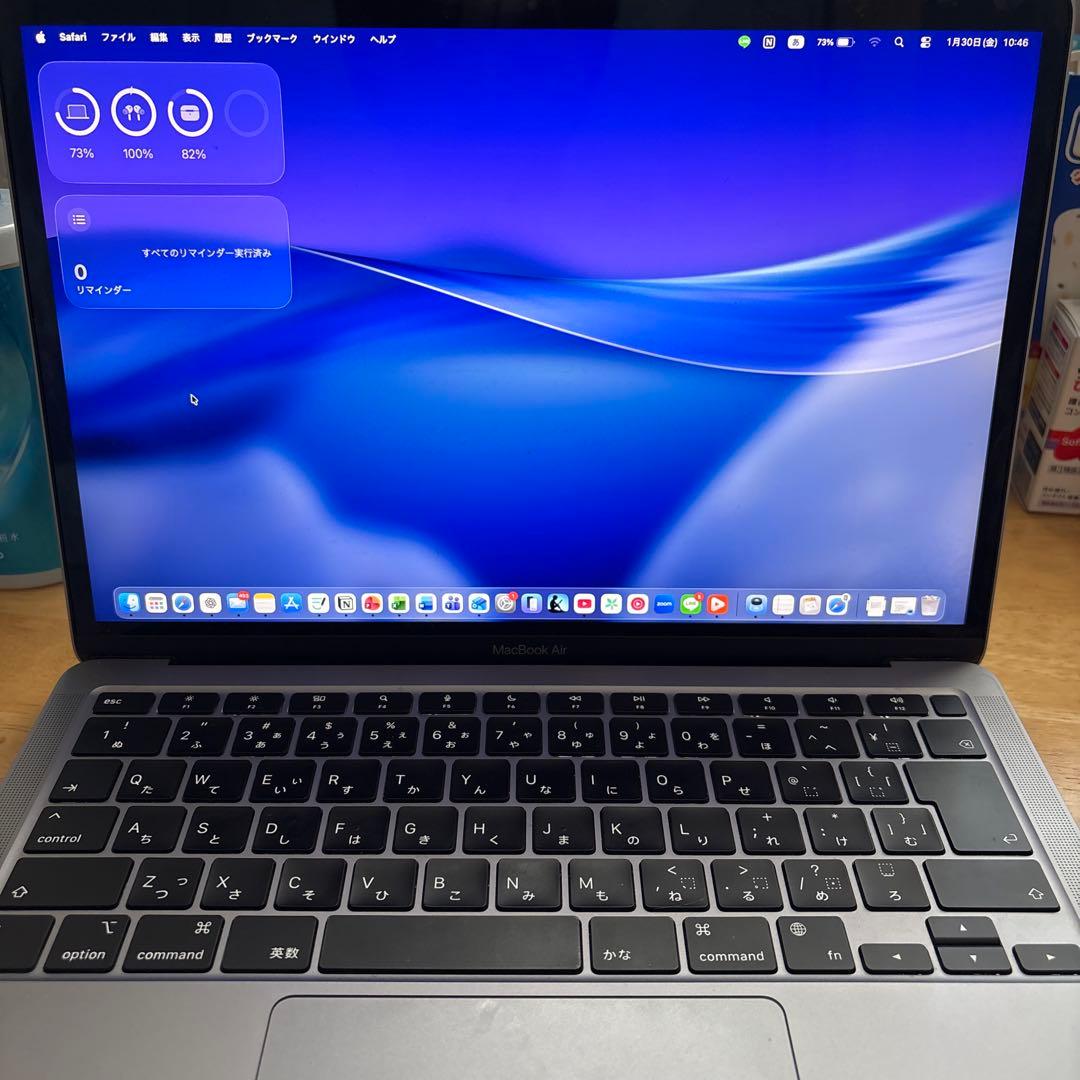 美品　MacBook Air M1 日本語配列　シルバー　バッテリー96%