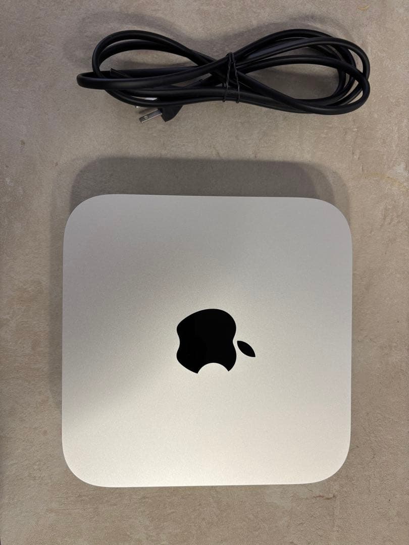 MacMini M2 ドッキングステーション付き（箱無し）