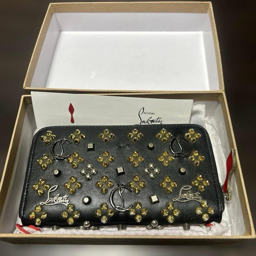 Christian Louboutin ブラック長財布
