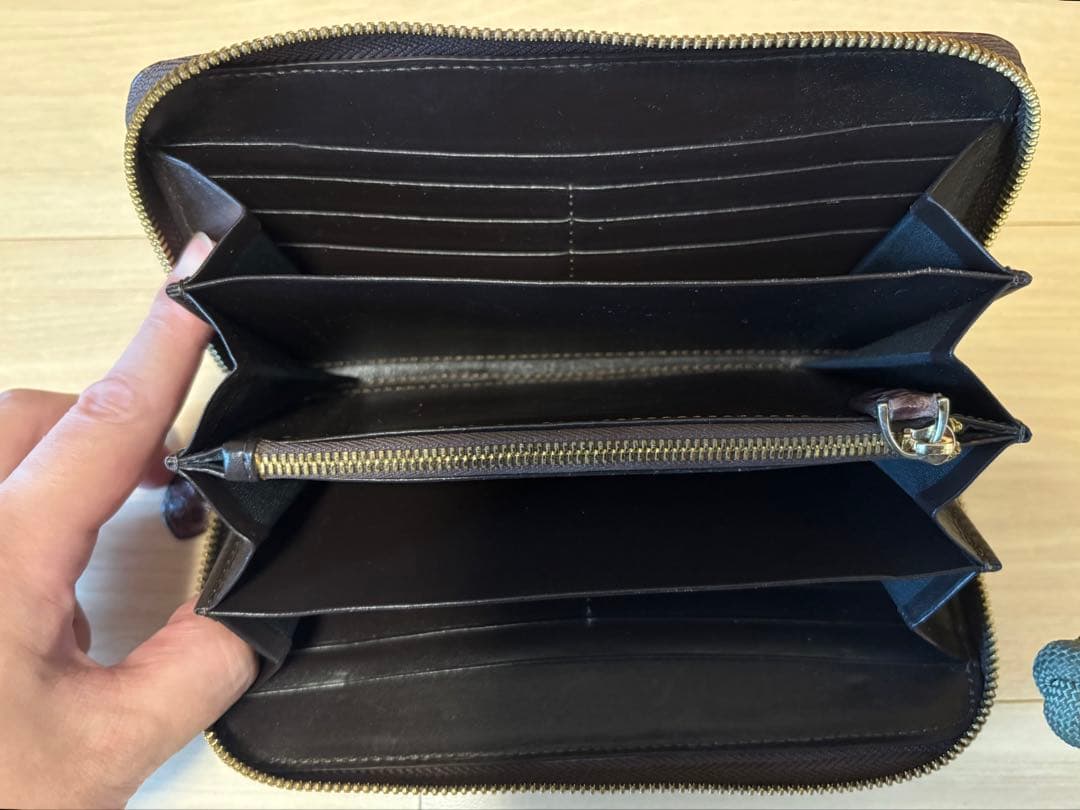 鰐レザー 長財布 ダークブラウン