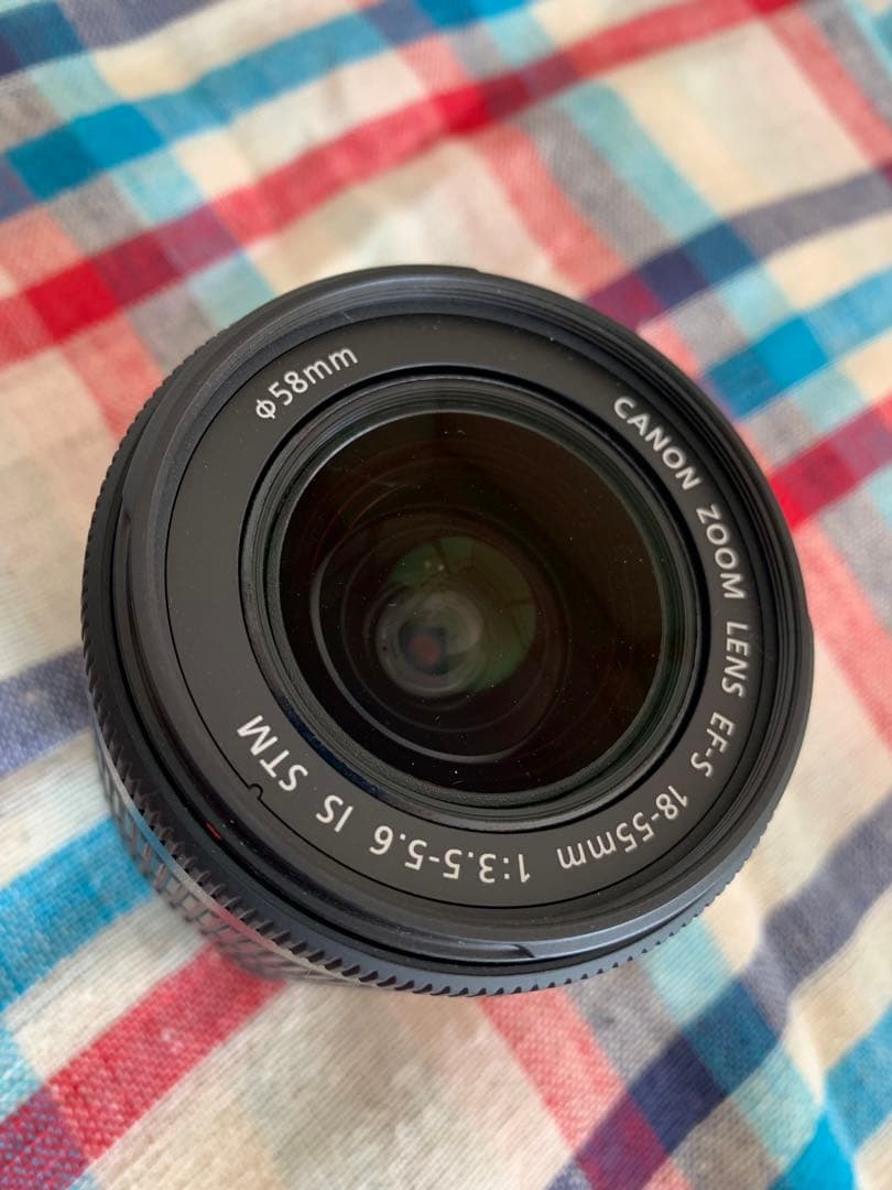 Canon EOS Kiss X8i レンズキット