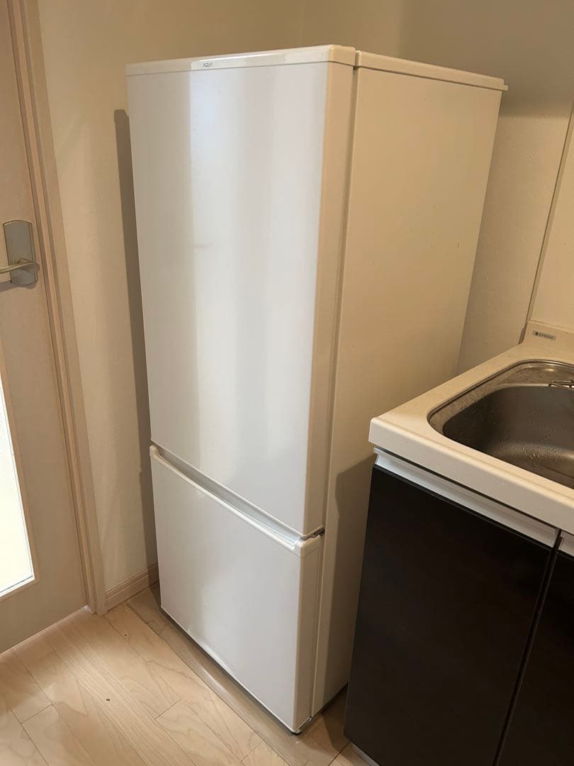 AQUA 冷蔵庫 ホワイト　AQR-20M