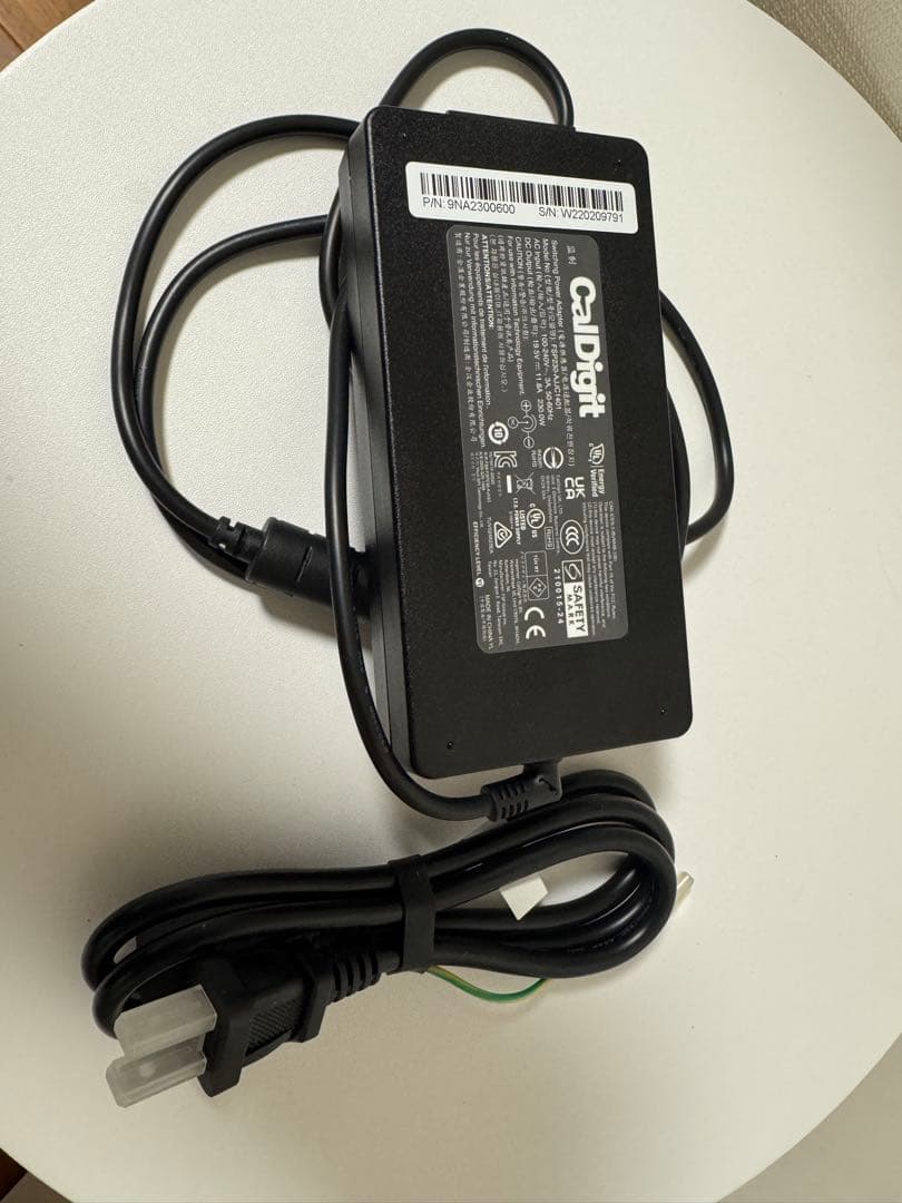 その他 CalDigit TS4