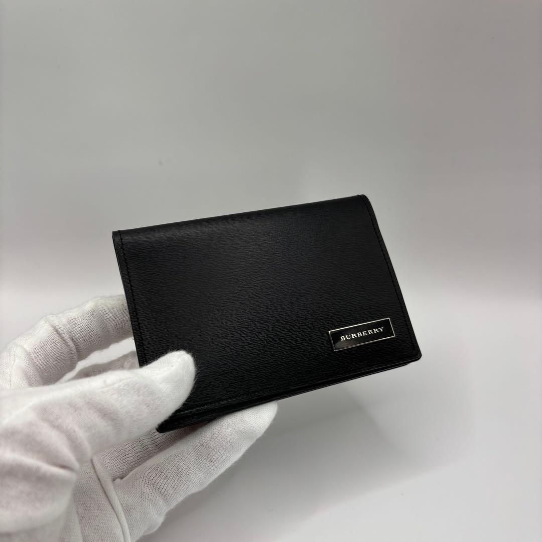BURBERRY 名刺入れ　カードケース　ブラック　プレート　シルバー　レザー