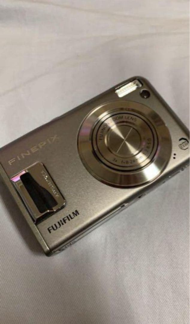 伝説の名機FINEPIX F31fd奇跡の超美品早い者勝ち（入手困難品）