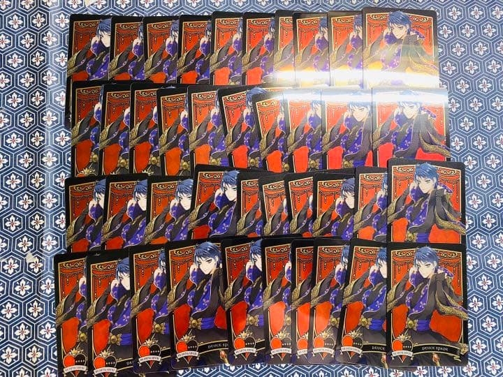 ツイステッドワンダーランド　ツイステ　メタルカード 式典服　デュース　40枚