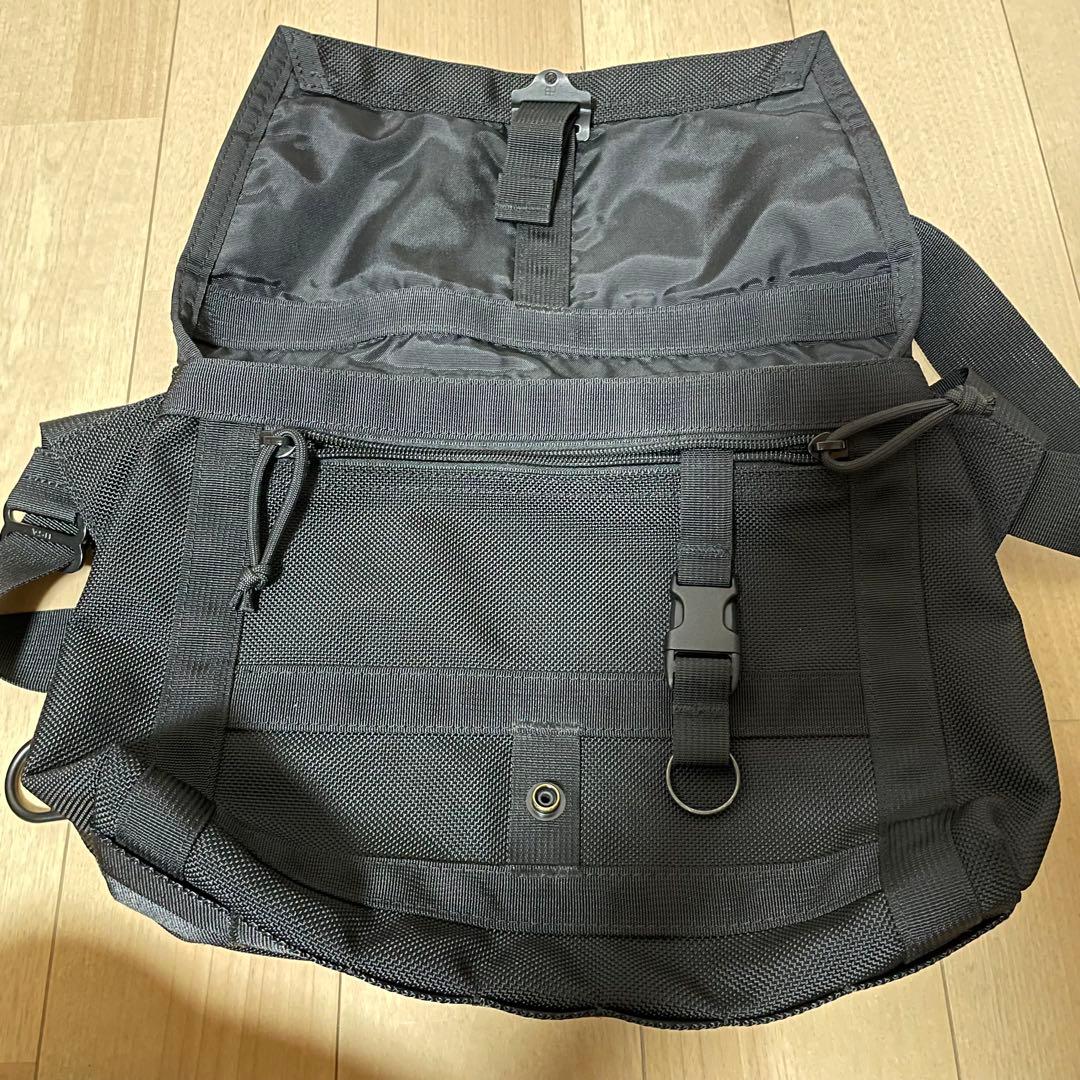 【美品】ビームス BRIEFING / Fleet Messenger 13