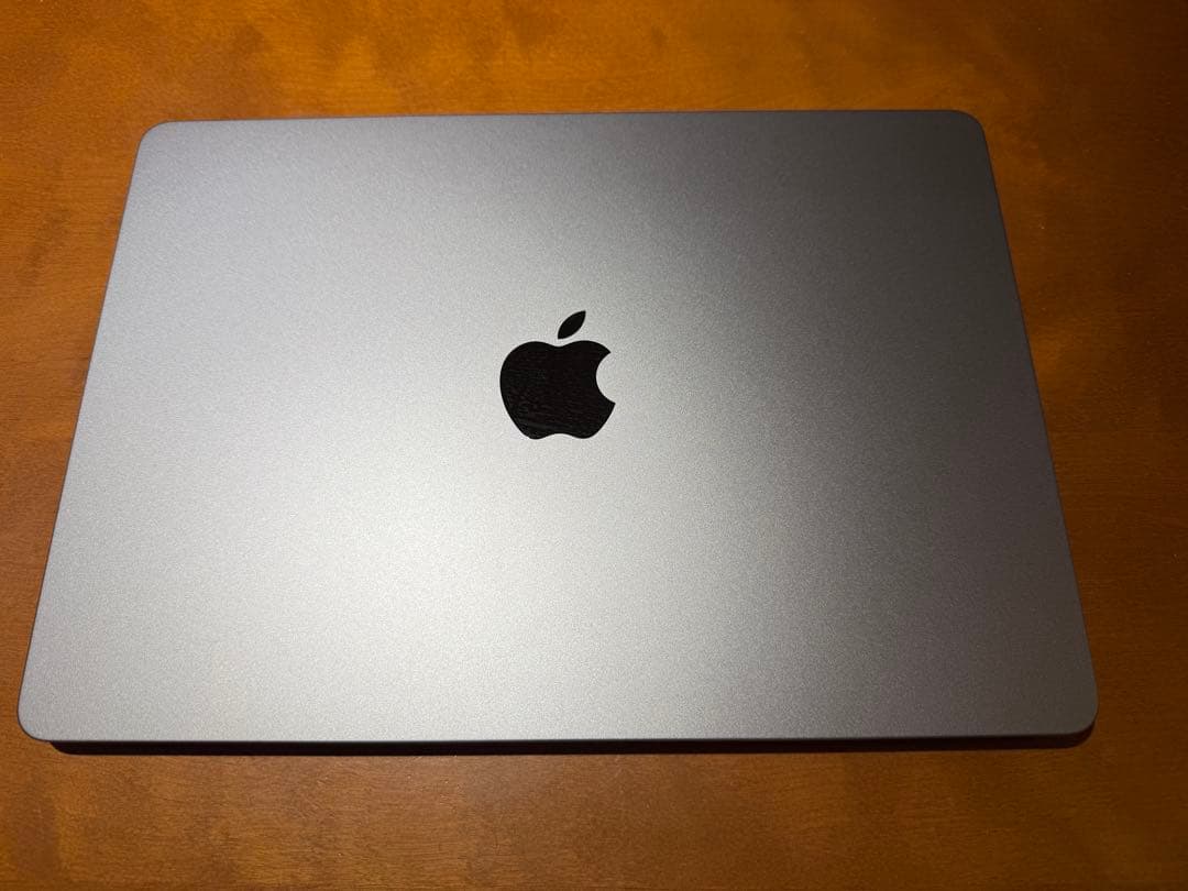 MacBookAir M2, 2022 8GB 512GB 13インチ