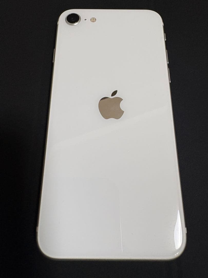 美品 iPhoneSE 第2世代 ホワイト 64GB SIMフリー