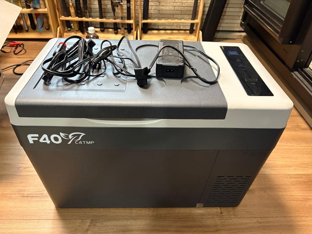 車載ポータブル冷蔵庫 F40C4TMP 28L大容量 12V DC