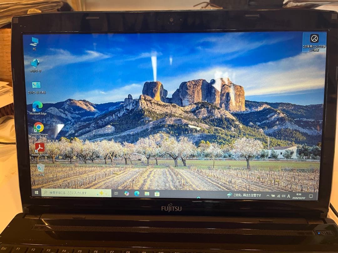 Fujitsu ノートPC 15.6インチ FMVWRA1 ACアダプタ付き