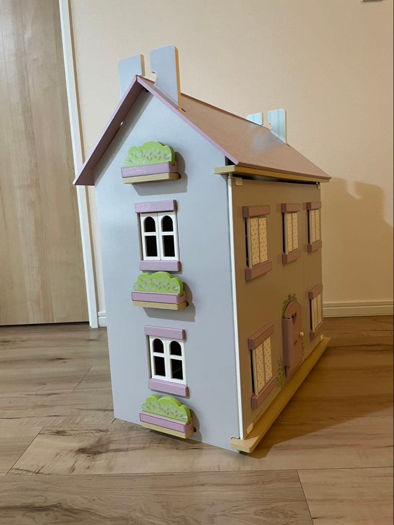 レトイバン【LE TOY VAN】　木製ドールハウス（ラベンダーハウス）