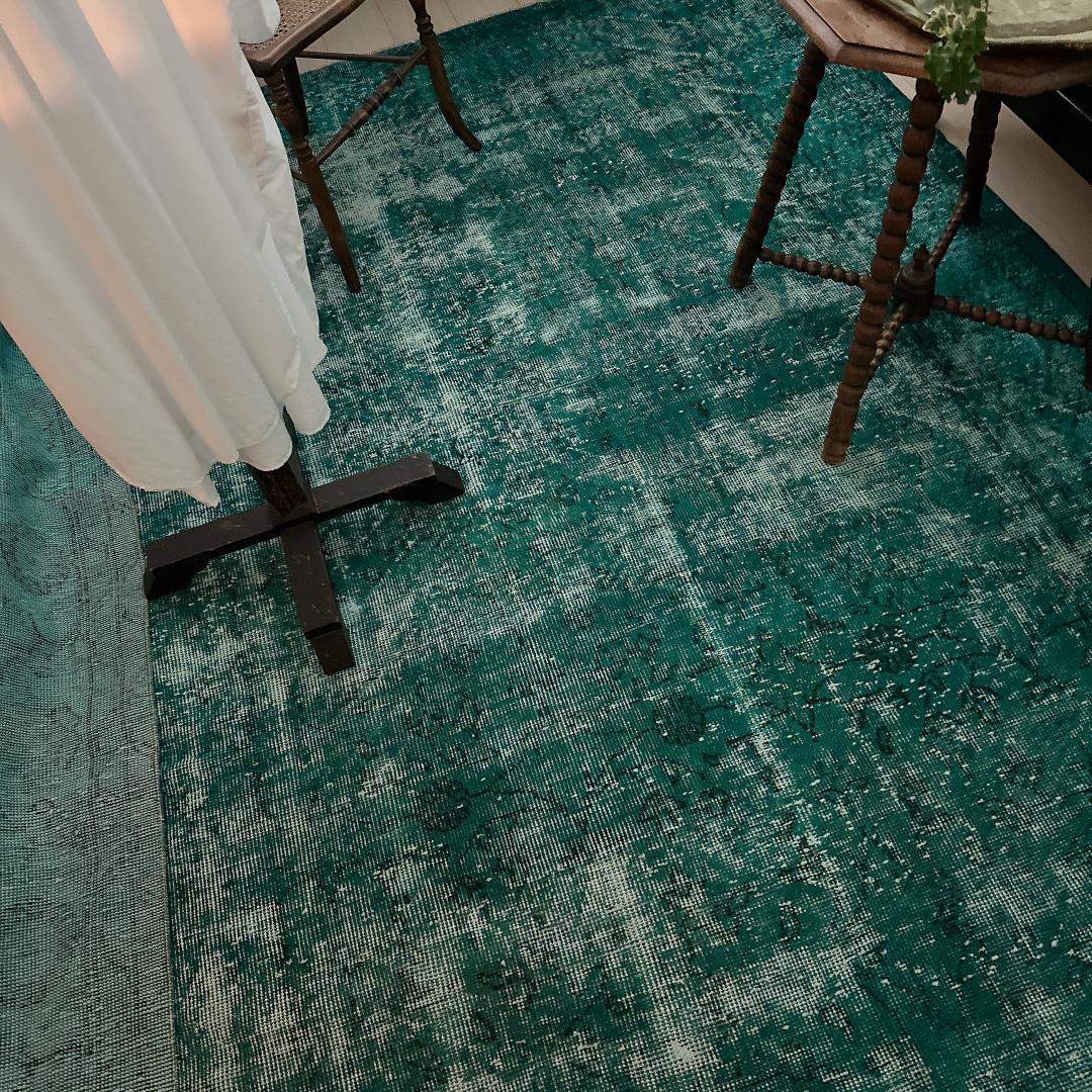 トルコ製ヴィンテージラグ981 超大判 ダークターコイズブルー オーバーダイ