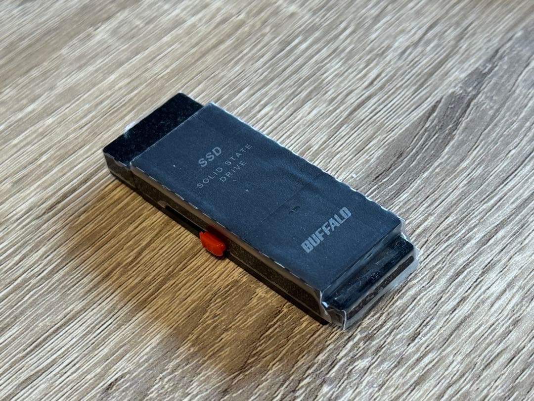 外付けハードディスク・ドライブ BUFFALO SSD 2TB