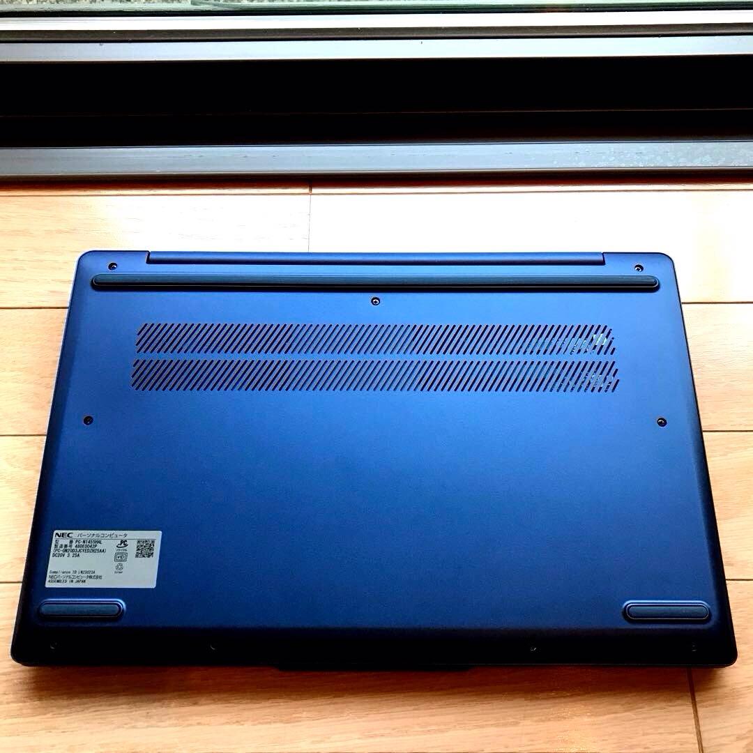 美品 NECLaVieN1455/HAL【2023年12月発売モデル】